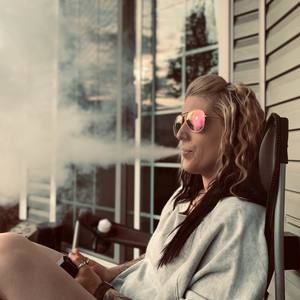 Meet your Posher, Shayla